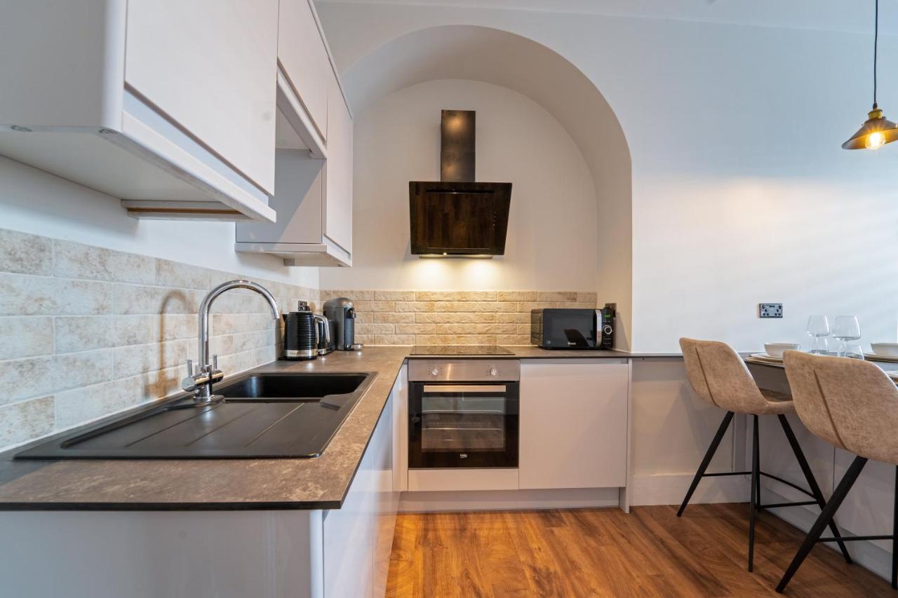 Watergate Penthouse - New 2 Bed Luxury Apartment In City Centre Честер Экстерьер фото