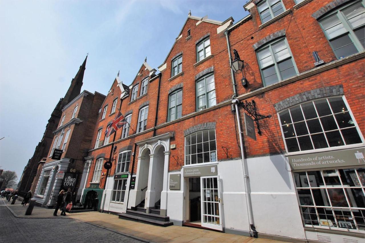 Watergate Penthouse - New 2 Bed Luxury Apartment In City Centre Честер Экстерьер фото