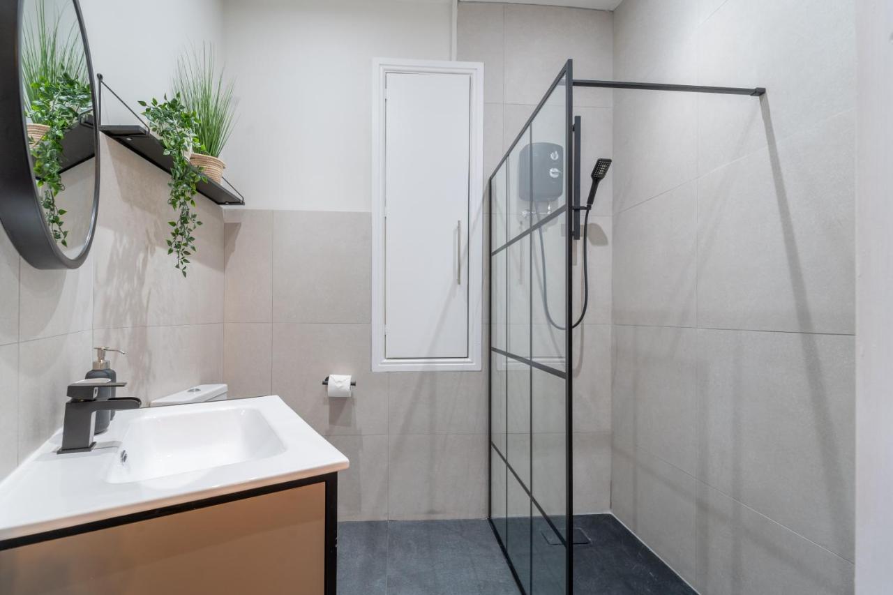 Watergate Penthouse - New 2 Bed Luxury Apartment In City Centre Честер Экстерьер фото